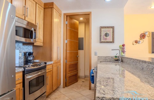 San Carlos Condo | Premier Playa Blanca Condo 204: 1BR,1.5BA,Beachfront,Ocean Views,Hotel Service