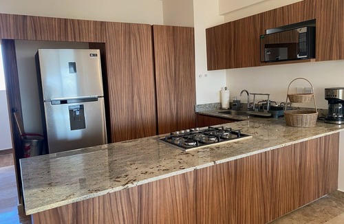 Boca del Rio Apartment | Premium 2-BED/2-BTHR Aprt with AC, WiFi, 3 pools, in fabulous Playas del Conchal