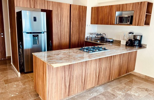 Boca del Rio Apartment | Premium 2-BED/2-BTHR Aprt with AC, WiFi, 3 pools, in fabulous Playas del Conchal