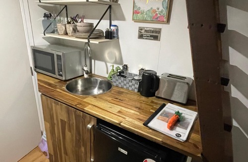 Raetihi House | Private Bush Tiny House Wi-Fi