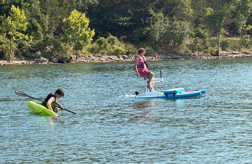 Kimberling City Hotel | Private Cabin Near Table Rock Lake! Room