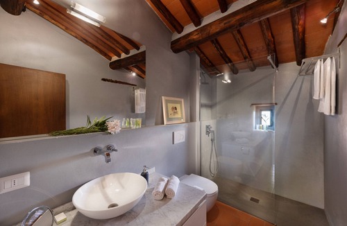 Greve in Chianti House | Private Chianti Estate - 5BR · Pool · Vineyard - Pizza Terrace - 10 Guests