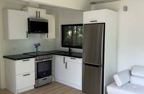 Isaacs Glen RV Rental | Private Eyes A cottage a resort a beach to remember forever