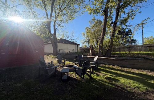 South Como Apartment | Private Garden Apartment Across from Como Lake - Rowan
