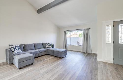 The Lakes House | Private Pool and Patio Spacious Tempe Retreat