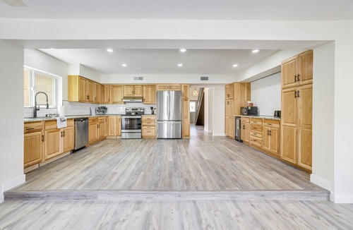 The Lakes House | Private Pool & Patio: Spacious Tempe Retreat