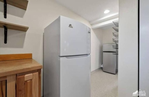 North Star House | Private, Spacious 5 Bedroom House