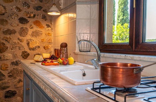 Pomarance Apartment | Private Tuscan Villa with Pool near Volterra