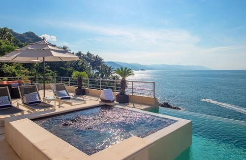 Mayto Villa | Private villa in Puerto Vallarta with beach access and, infinity pool and views
