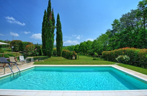 Certaldo Villa | Private Villa with A/C, WIFI, private pool, TV, patio, panoramic view, close to San Gimignano