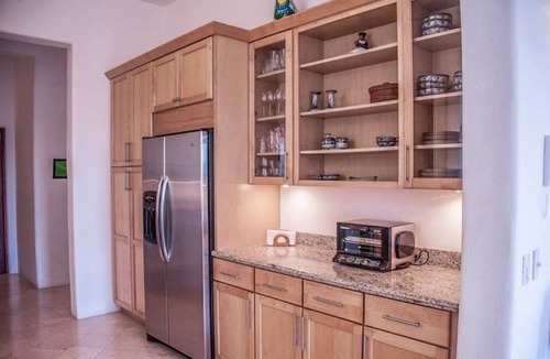 P Chahue House | PROMO! |Ocean View Condo | Beach Access | Pickleball Court nearby Sueño del Mar