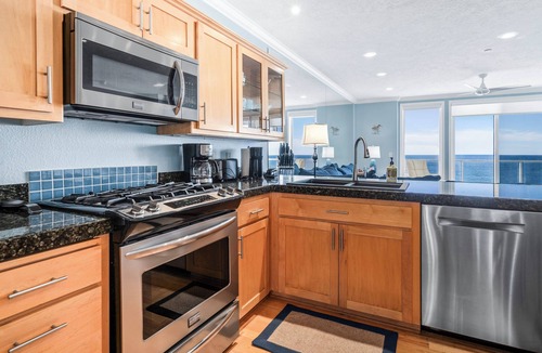 Depoe Bay Condo | Promo! Second Floor Oceanfront Condo with Pool, Hot Tub, Wifi and Much More!