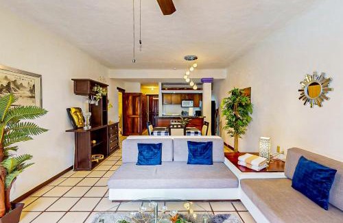 North Hotel Zone Apartment | Puerto de Luna #622