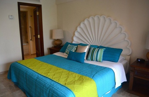 Las Glorias Resort | Puerto Vallarta Resort 2 Bedroom Villa