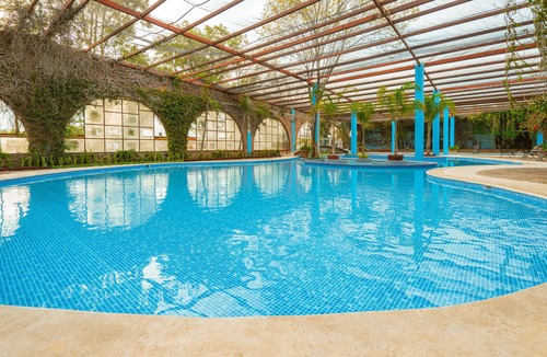 San Martin de las Piramides Hotel | Pyramid Retreat: Club Campestre Teotihuacan Oasis