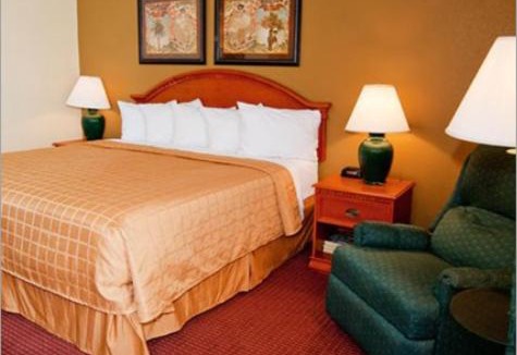 Mount Saint Joseph Hotel | Quality Inn & Suites CVG Airport
