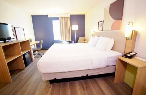 Georgetown Hotel | Quality Inn & Suites Georgetown - Seaford