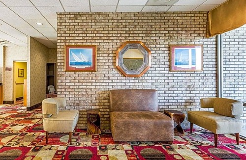Easton Hotel | Quality Inn