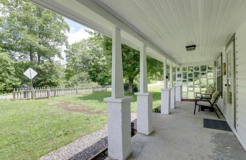West Jefferson House | Quiet Blue Ridge Escape Near Hiking and Town
