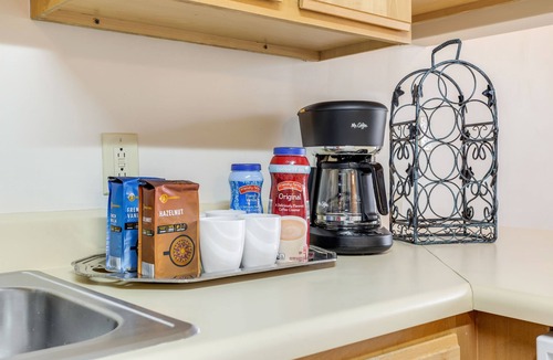 Dunean Condo | Quiet, Cozy, Dead End Street. Queen Beds, Smart TVs. Close to downtown!