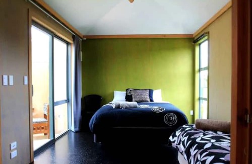 Okarito Cabin | Quiet Romantic Getaway near the Franz Josef Glacier, New Zealand