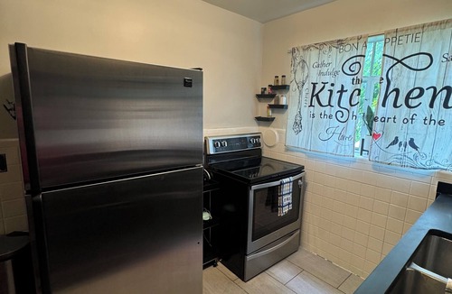 Roselawn Finance Apartment | Quiet, safe and serene unit with lots of charm in a great location in Cincinnati