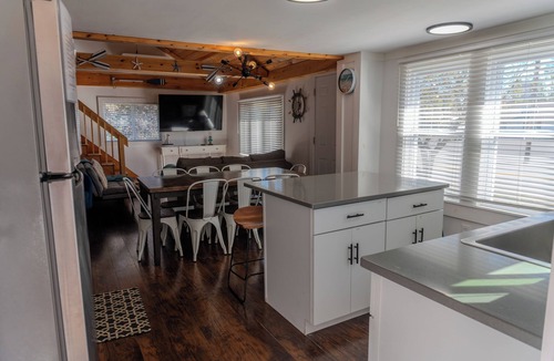 Southwest Harbor House | Quietside Hideaway @Acadia National Park, A/C, Seafood, Fire pit, sleeps 12
