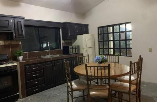 Santiago House | Quinta Campestre Los Encinos