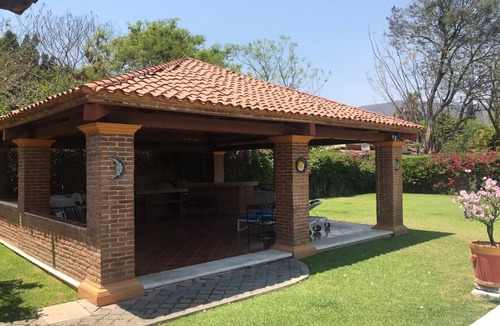 Tlaltizapan House | QUINTA LOS TULIPANES