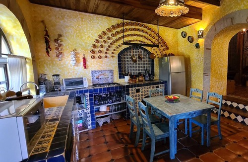 Atemajac de Brizuela Hotel | Quinta Tere Hotel & Gallery
