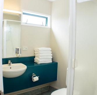 Manukau City Hotel | Rayland Motel