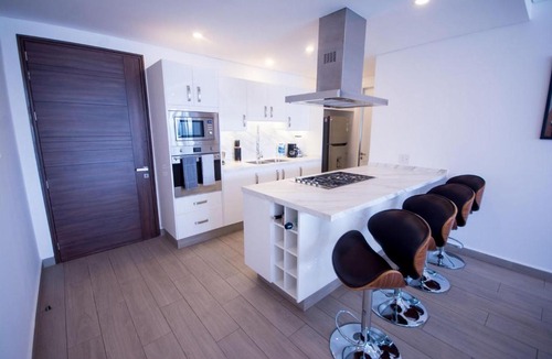 Zapopan House | Real View Towers E506 by Casago