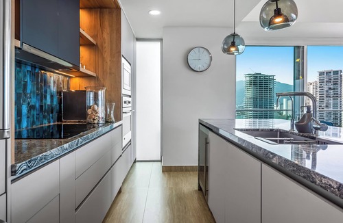 North Hotel Zone Condo | Recently Renovated Luxurious Condo in Puerto Vallartan