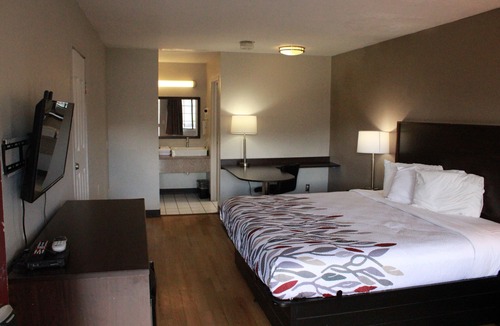 Lompoc Hotel | Red Roof Inn Lompoc