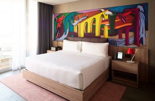 Hipodromo Hotel | Relax and Rejuvenate: Unwind at Our Spa-Infused Oasis in the City!