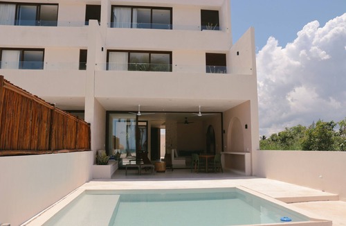 Progreso Municipality Villa | Relax in this quiet and elegant place by the sea.