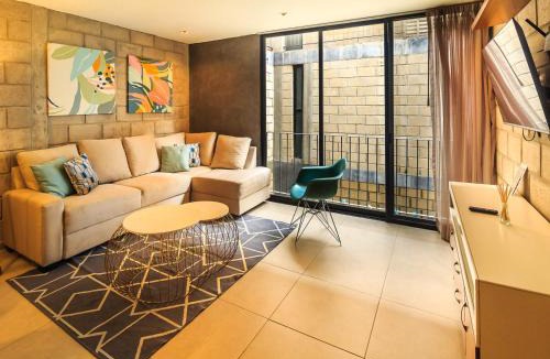 Downtown Guadalajara Apartment | Relaxing Private Loft w Gym Coworking 1 BD