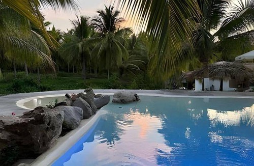 Saladita Resort | Resort ∙ 2 bedrooms ∙ 6 guests