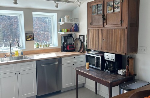 Lyme Apartment | Restored barn in charming Lyme with studio apartment.