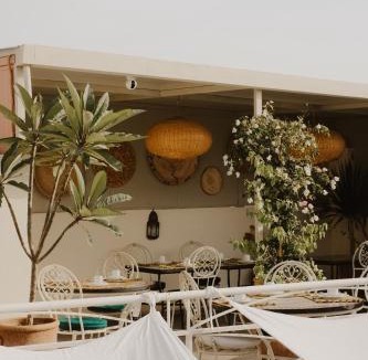 Sidi Ben Slimane El Jazouli House | Riad Dar Blanche & Spa