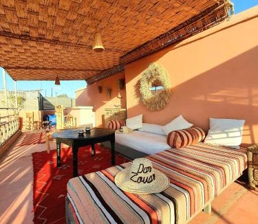 Bab Taghzout House | Riad Dar Zouar & Spa