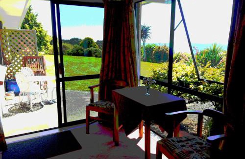 Waiotahi Bed & Breakfast | Ridgehaven Accommodation