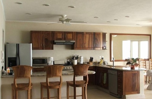 Emiliano Zapata Condo | Right on the beach in Punta De Mita