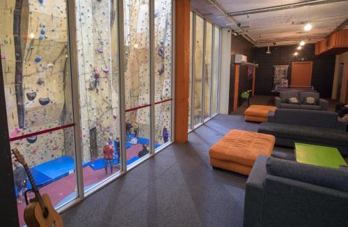 Rotorua Hostel | Rock Solid Backpackers Rotorua
