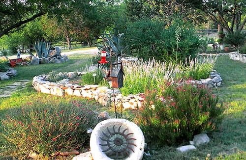 Fredericksburg Cabin | Romantic Getaway for Two at Deluxe Cabin between San Antonio and Austin, Texas