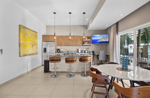 Emiliano Zapata Condo | Romantic Zone 1BR + Flex | Pool + Gym + Workspace