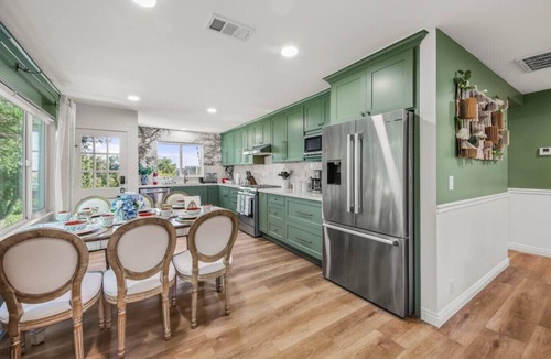 Orange House | Rooftop View, Spacious Yard, 19 min Disney, OR3