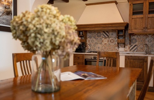 Montevarchi Apartment | Room 'Rendola' with Wi-Fi