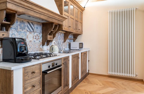 Montevarchi Apartment | Room 'Rendola' with Wi-Fi