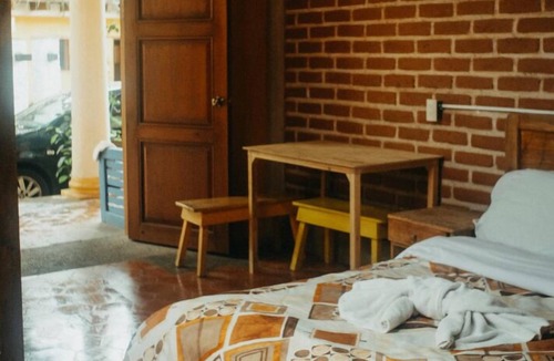 De Mexicanos Hostel | Rossco Hostel
